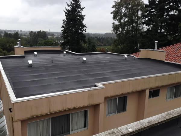 Completed 2-ply torch-on flat roof installed by Roofking in Langley, BC