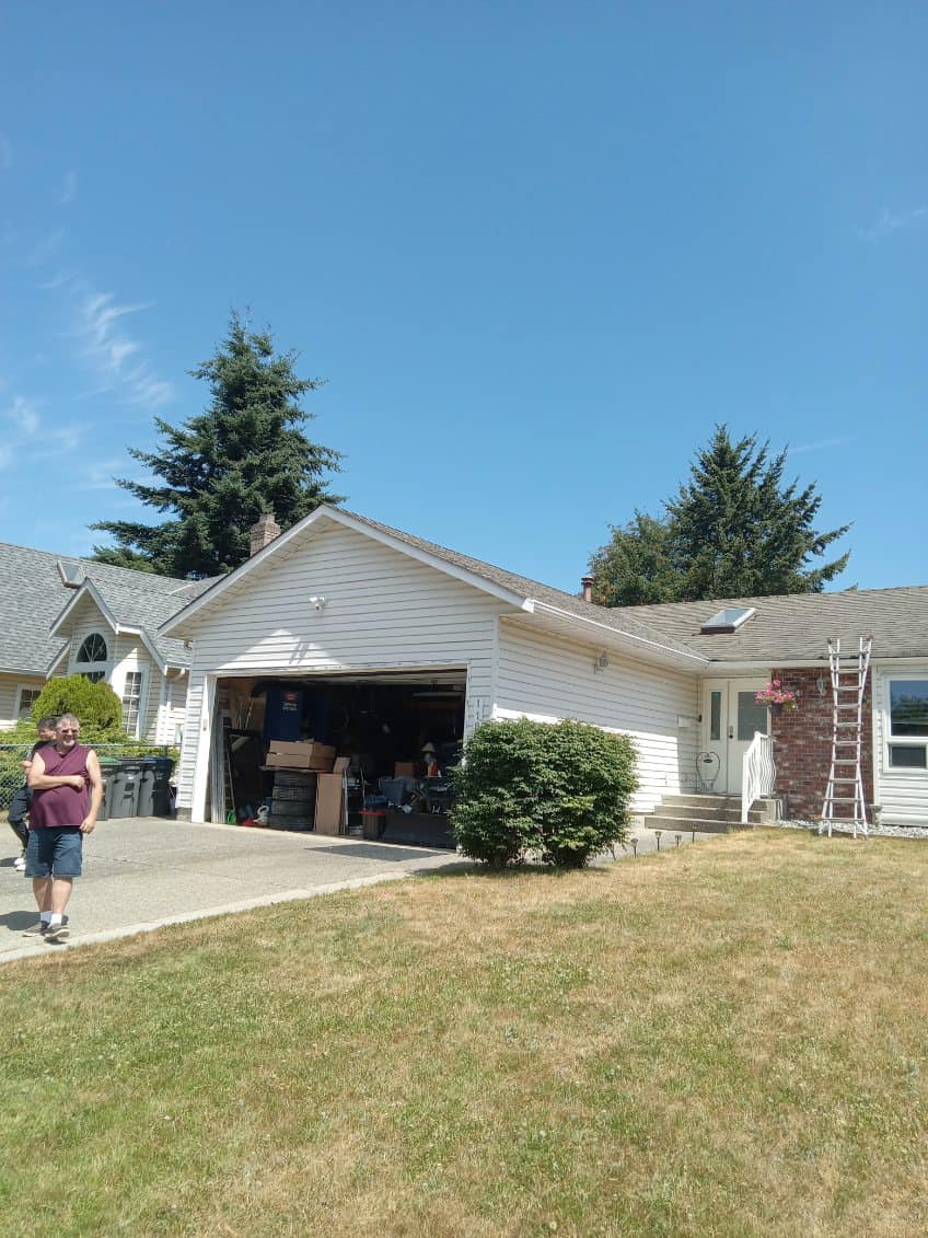 Before: older grey shingle roof on a Surrey rancher before replacement by Roofking